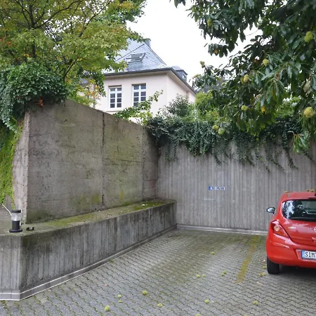 Modern In Near Town Center Apartman *
