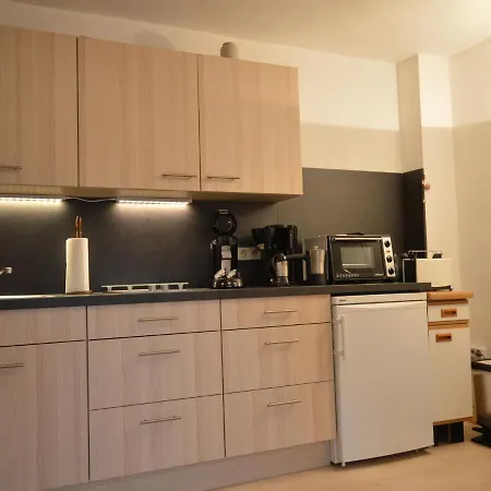 Modern In Near Town Center Apartman Trier