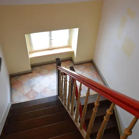 Modern In Near Town Center Apartman *